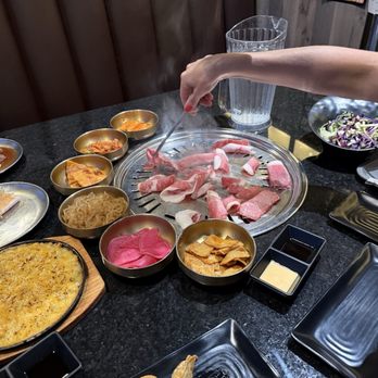 びびあん2001LILY'S KITCHEN チキンキャセロール 800g Mr. Kimchi Korean BBQ | Halal BBQ in Algonquin, IL — Zabihah