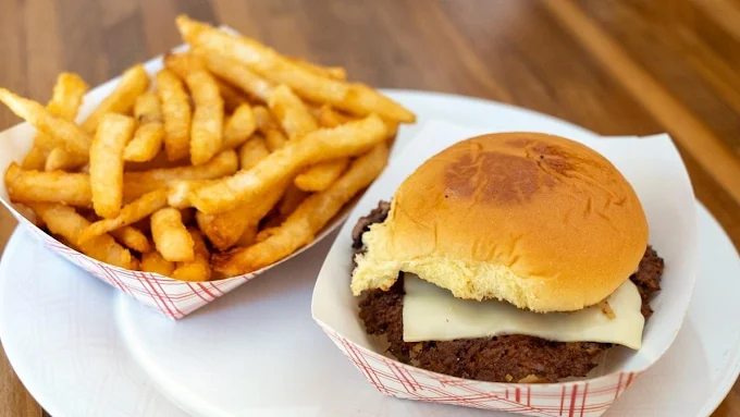 Photo of Cousin's Burger