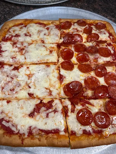 Photo of Oakwood Pizza