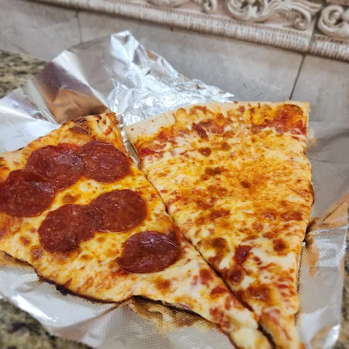 Photo of $1.50 Fresh Pizza