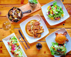 The Club Burgers & Hot Chicken