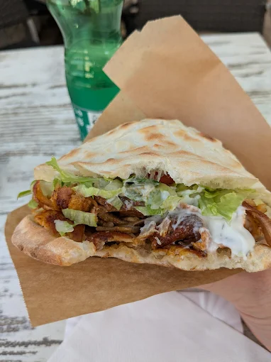 Photo of Denis Kebab