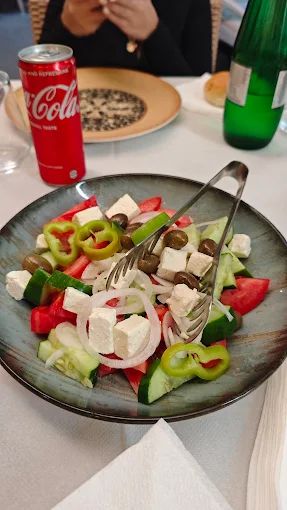 Photo of 6 Vellezerit Osmani