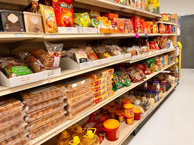 Spiceland Indian Grocery & Restaurant